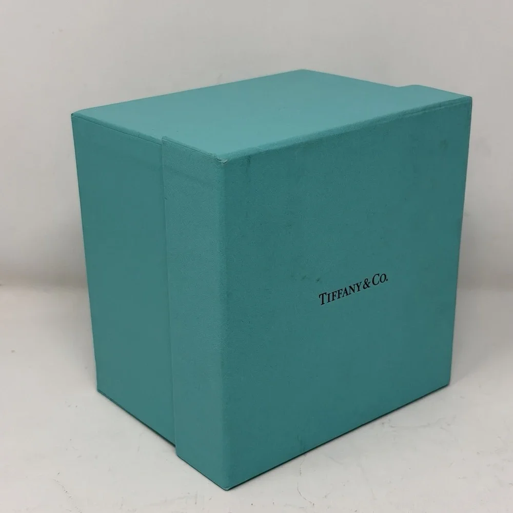 Tiffany & Co. ready ship